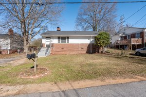 104 Langston Drive, Greenville, South Carolina image 2