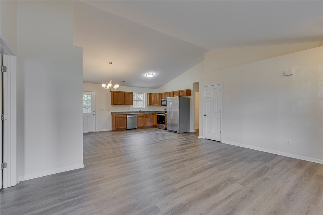 106 Goldfinch Court, Piedmont, South Carolina image 7