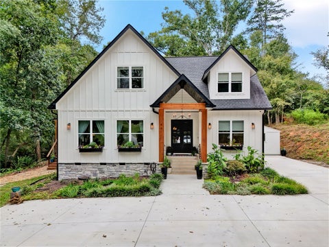 Photo of 461 N Major Road, Belton, SC 29627 (MLS # 20306282)