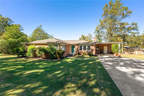 Photo of 104 Oaklane Drive, Easley, SC 29640 (MLS # 20293822)