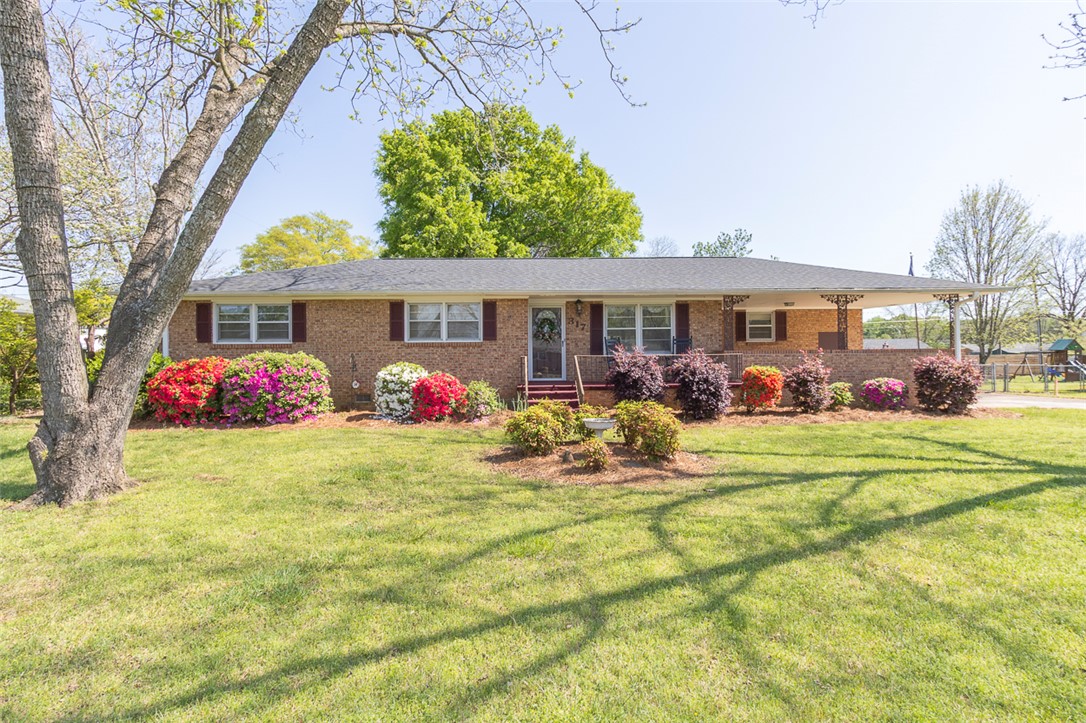 317 Rhodehaven Drive, Anderson, South Carolina image 1