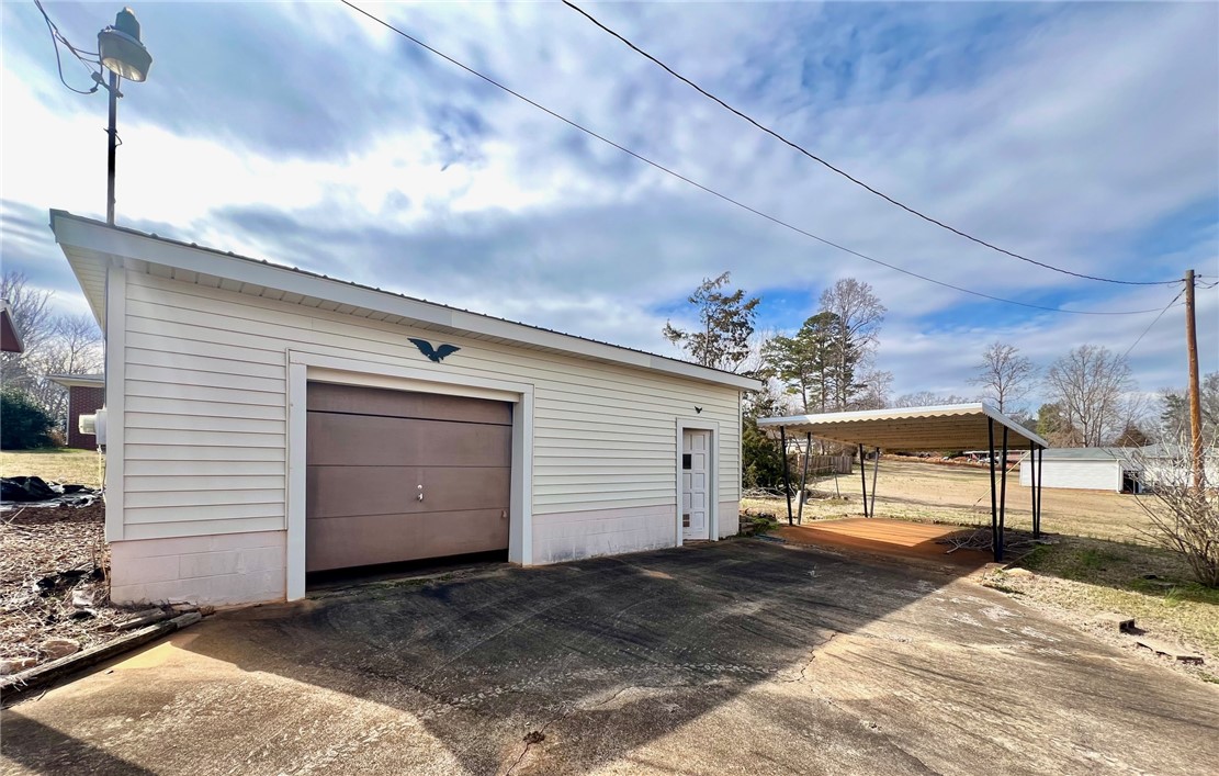 240 Bountyland Road, Seneca, South Carolina image 5