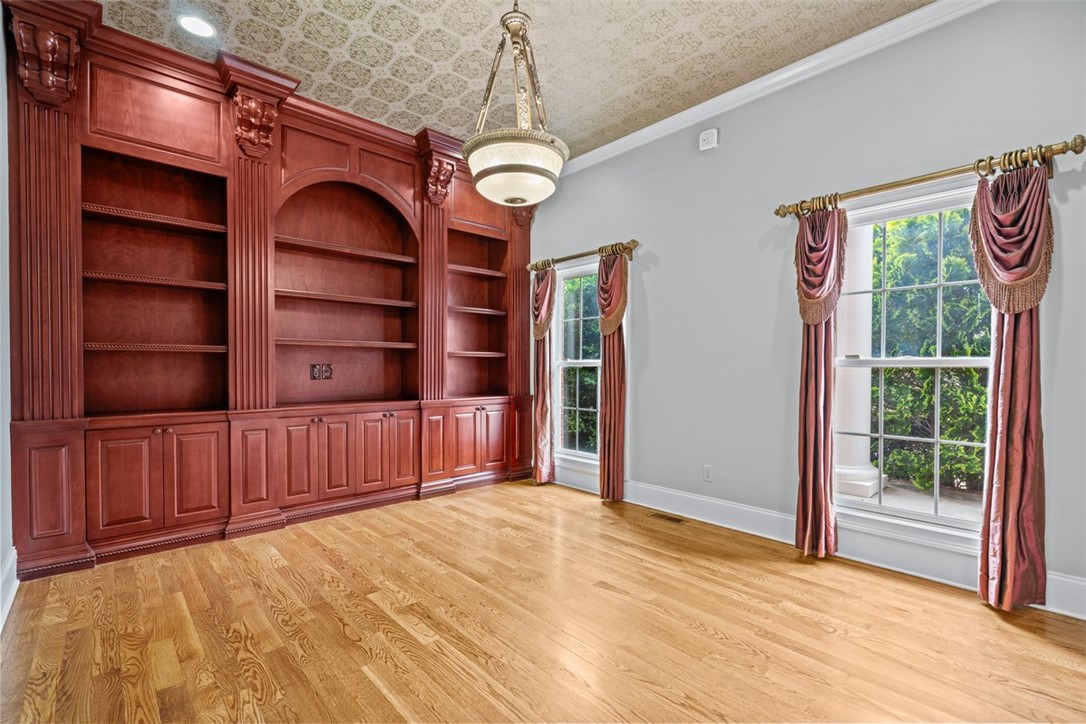 201 Corinthian Drive, Simpsonville, South Carolina image 6