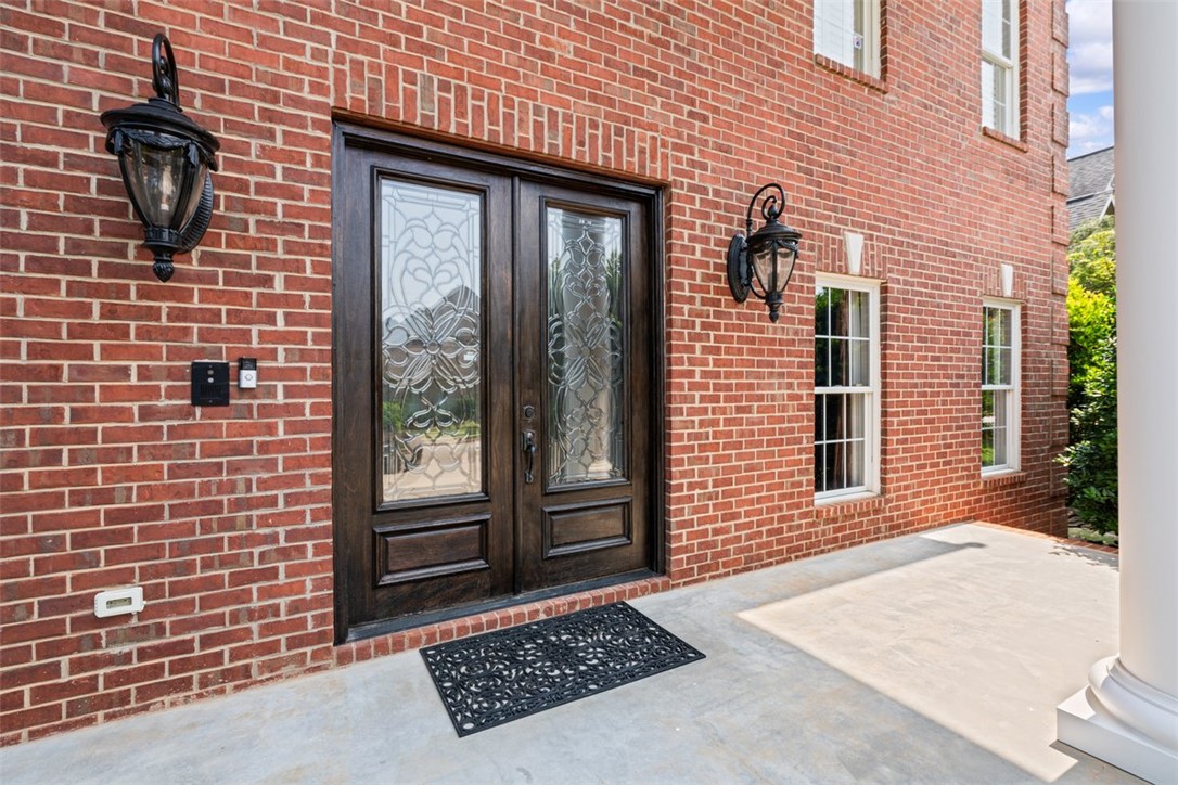 201 Corinthian Drive, Simpsonville, South Carolina image 3