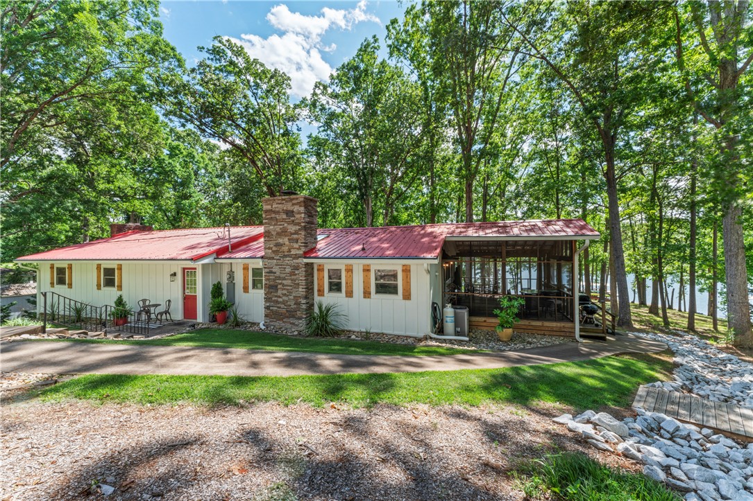 107 Paradise Lane, Anderson, South Carolina image 1