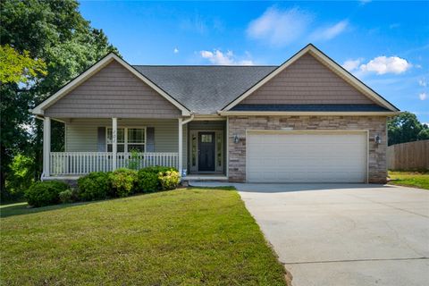 Photo of 101 Hurst Avenue, Anderson, SC 29625 (MLS # 20300940)