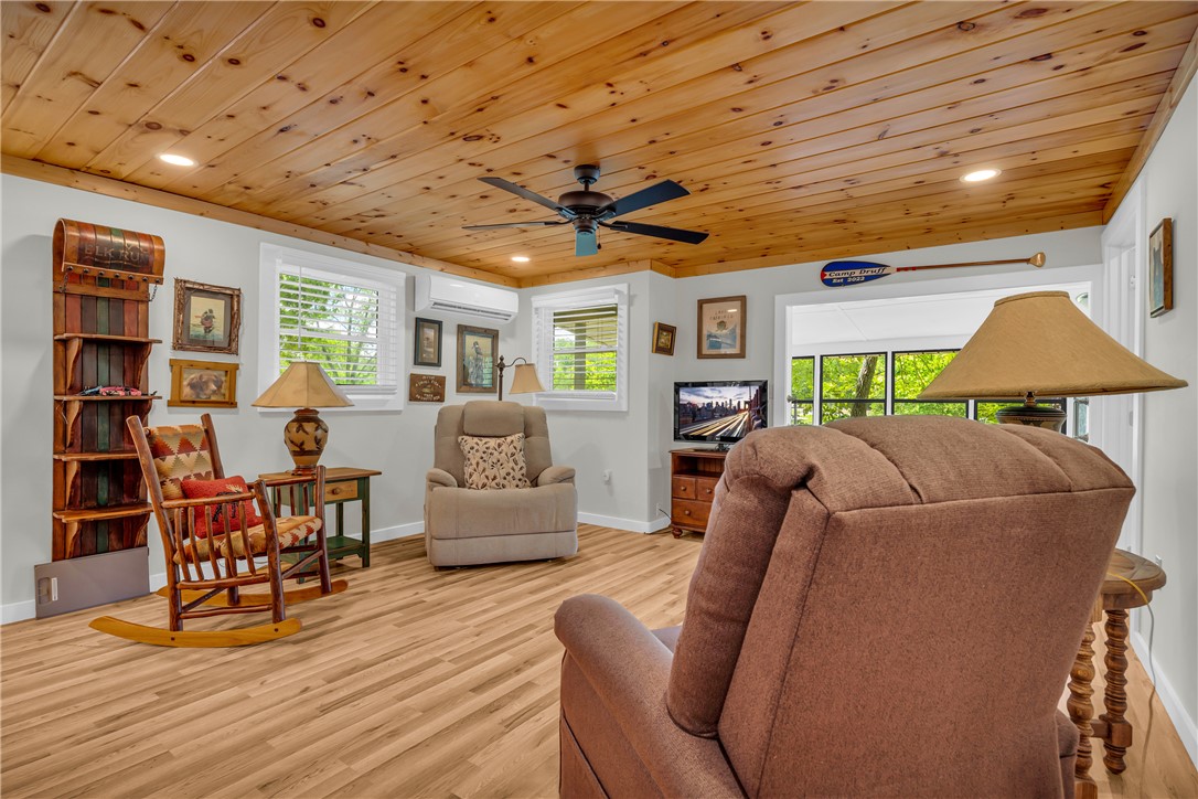 619 Crossland Creek Court, Tamassee, South Carolina image 14
