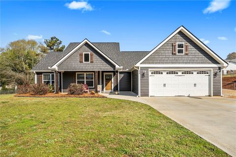 Photo of 210 Oxmoor Drive, Anderson, SC 29625 (MLS # 20299145)