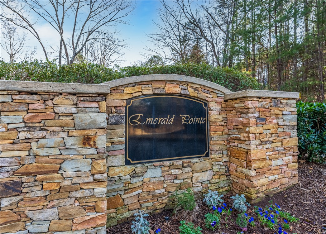 Lot 31 Emerald Pointe Drive, Seneca, South Carolina image 6