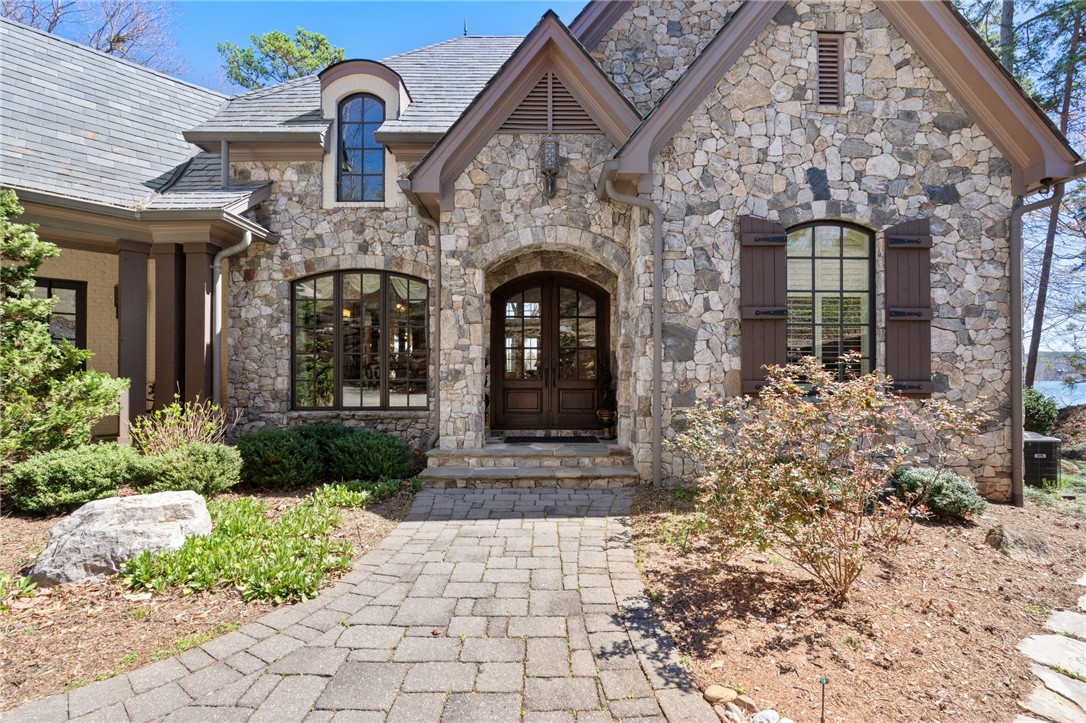 136 Blue Water Trail, Salem, South Carolina image 3