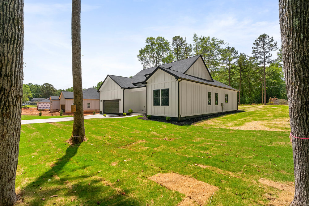 213 Chestnut Drive, Belton, South Carolina image 4