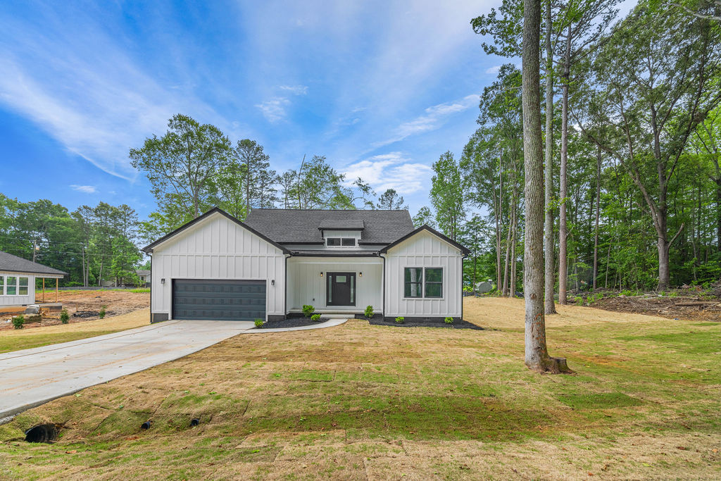 213 Chestnut Drive, Belton, South Carolina image 2