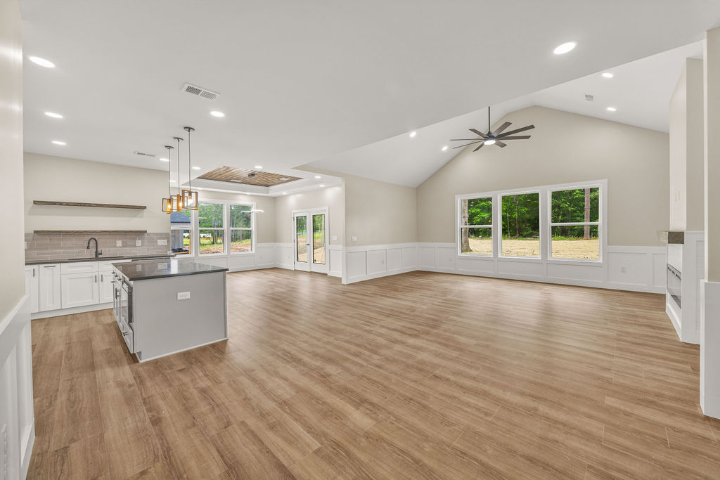 213 Chestnut Drive, Belton, South Carolina image 4