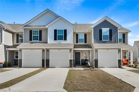 Photo of 561 Brasstown Court, Pendleton, SC 29670 (MLS # 20298787)