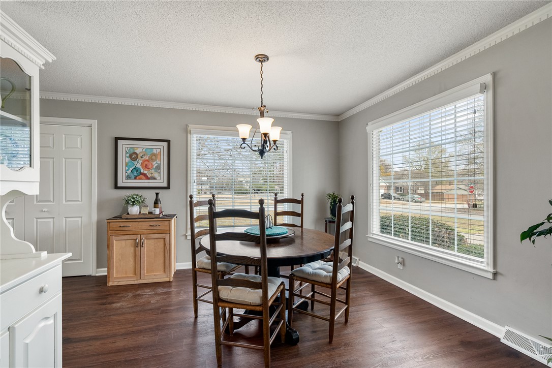 Greer, South Carolina 29650, United States, 3 Bedrooms Bedrooms, ,2 BathroomsBathrooms,Residential,Active,254184