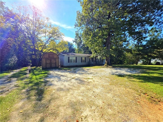 165 DIXON RD, WESTMINSTER, SC 29693 - Image 42e170de00f89a23cffb0dc47ca5ae9b/2922494114