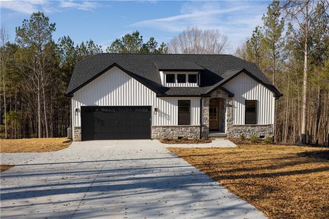 Photo of 174 Turtle Dove Lane, Seneca, SC 29678 (MLS # 20295025)