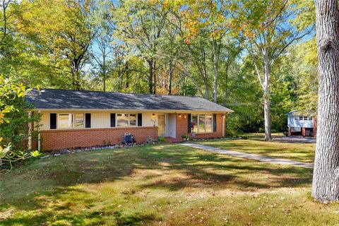 Photo of 500 Stewart Drive, Easley, SC 29640 (MLS # 20293994)