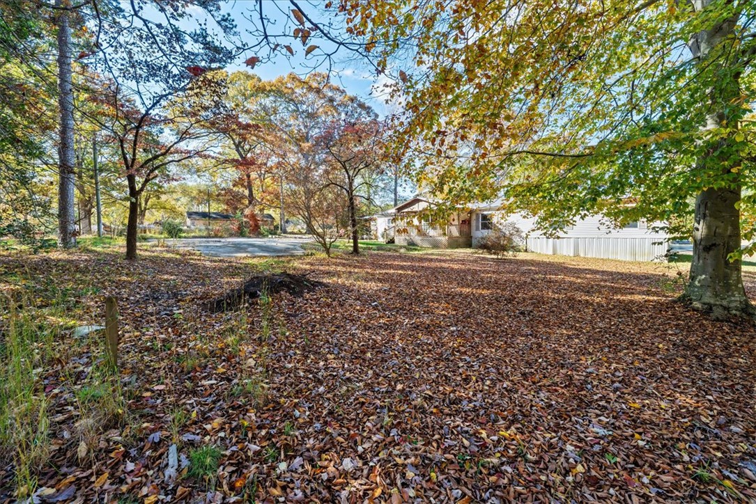 Anderson, South Carolina 29625, United States, 5 Bedrooms Bedrooms, ,3 BathroomsBathrooms,Residential,Active,242070