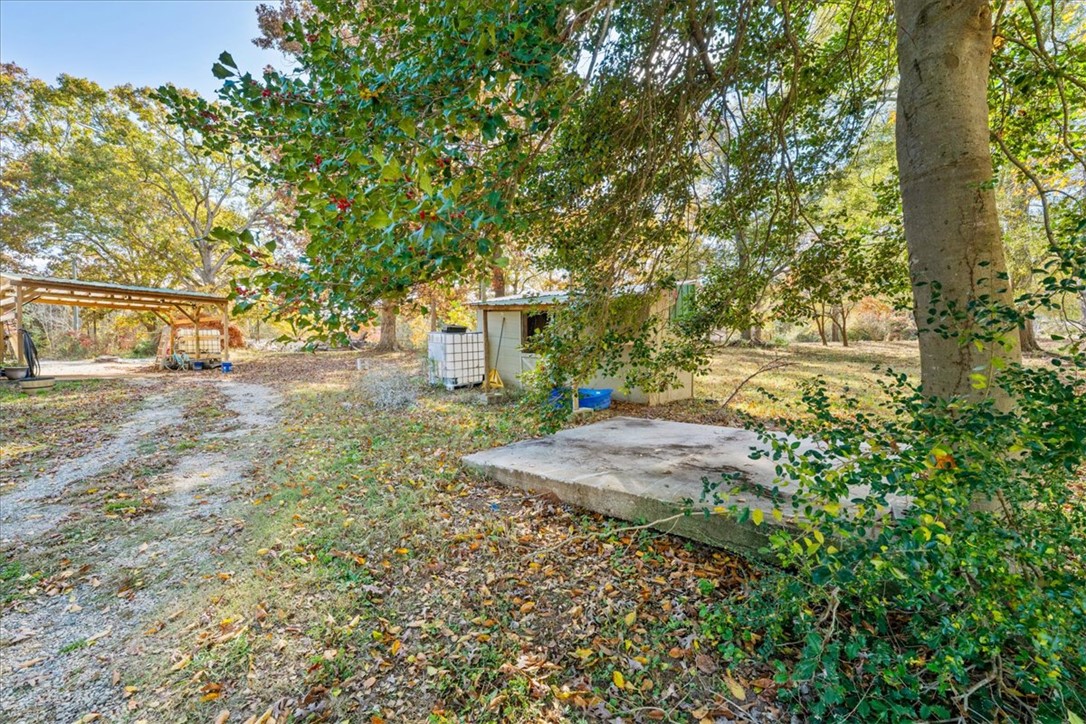 Anderson, South Carolina 29625, United States, 5 Bedrooms Bedrooms, ,3 BathroomsBathrooms,Residential,Active,242070