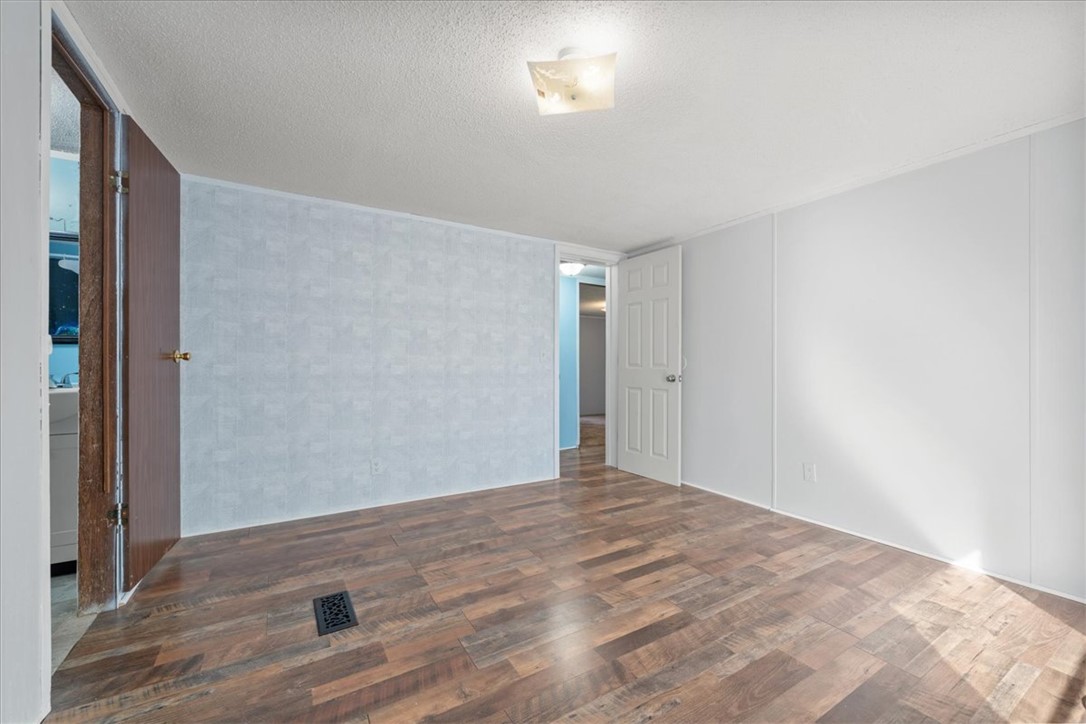 Anderson, South Carolina 29625, United States, 5 Bedrooms Bedrooms, ,3 BathroomsBathrooms,Residential,Active,242070