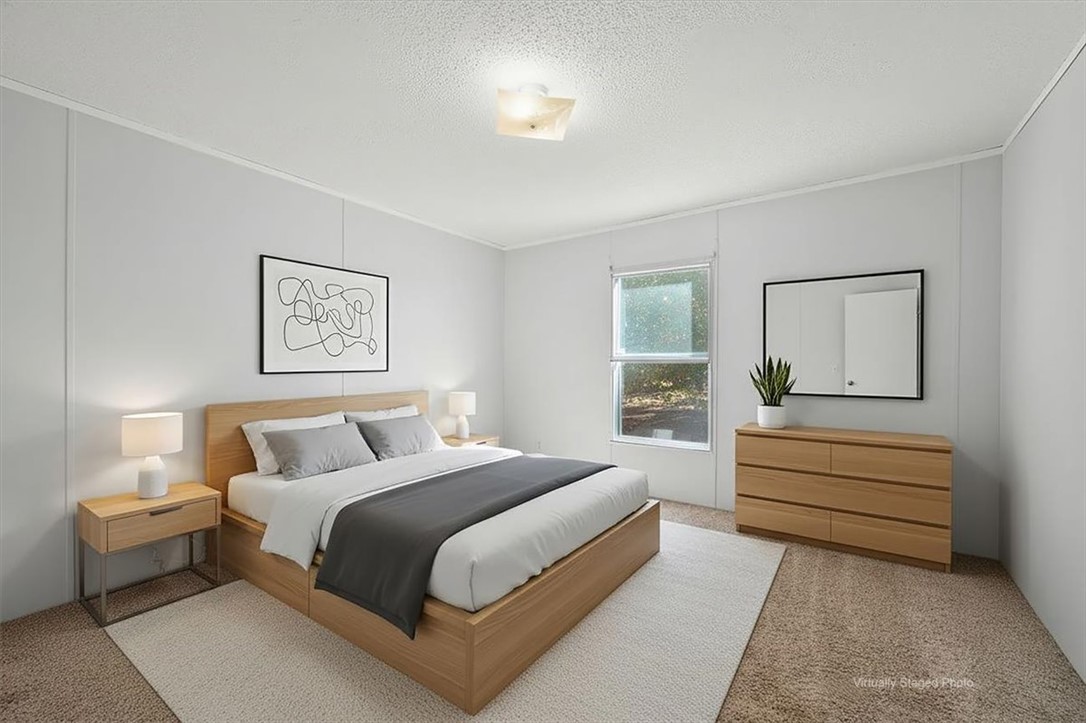 Anderson, South Carolina 29625, United States, 5 Bedrooms Bedrooms, ,3 BathroomsBathrooms,Residential,Active,242070