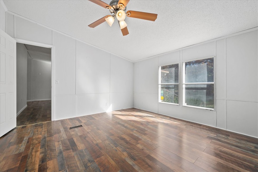 Anderson, South Carolina 29625, United States, 5 Bedrooms Bedrooms, ,3 BathroomsBathrooms,Residential,Active,242070