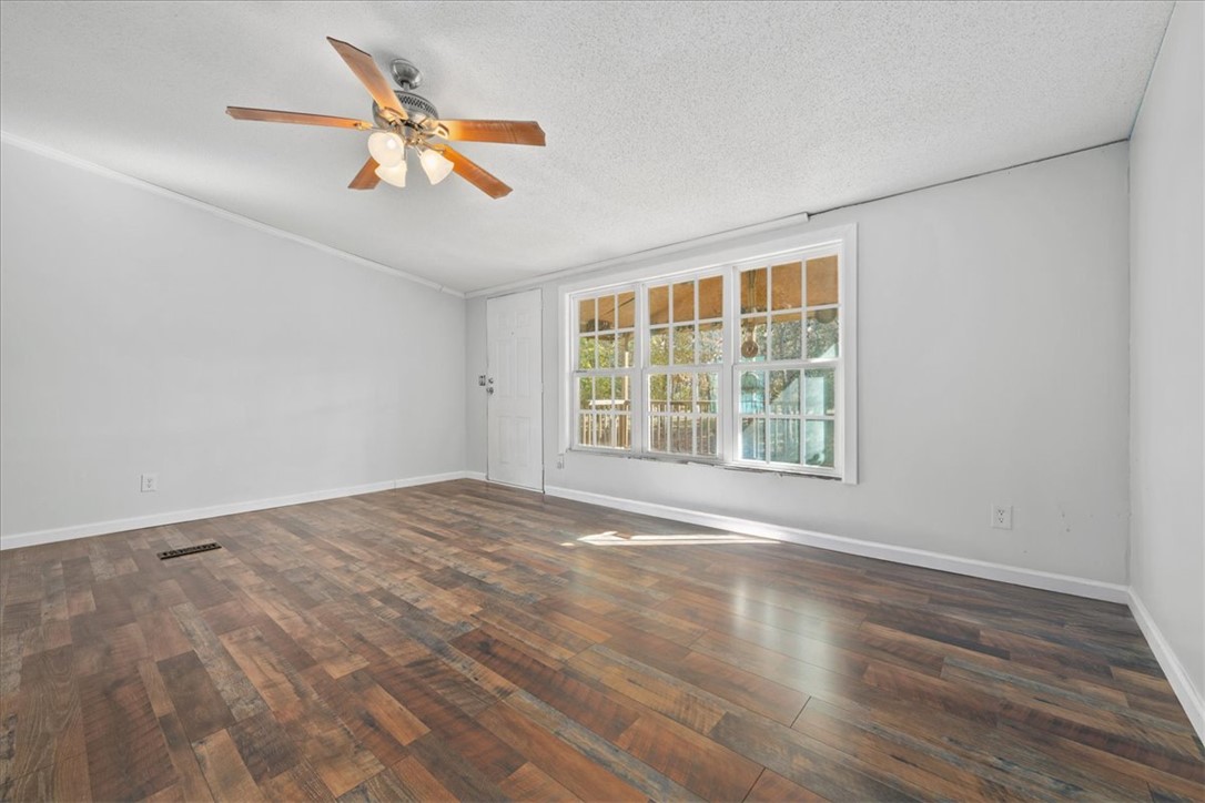 Anderson, South Carolina 29625, United States, 5 Bedrooms Bedrooms, ,3 BathroomsBathrooms,Residential,Active,242070