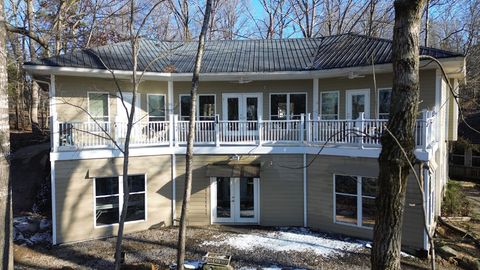 Photo of 55 Weatherwood Place, Lavonia, GA 30553 (MLS # 20297013)