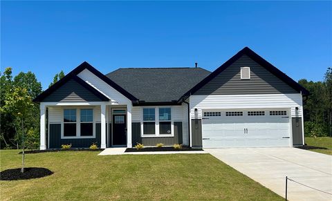 Photo of 204 Bellflower Lane, Anderson, SC 29625 (MLS # 20301324)