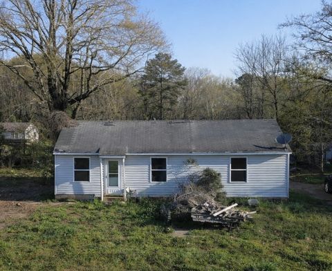 Photo of 1307 E Park Drive, Anderson, SC 29621 (MLS # 20299195)