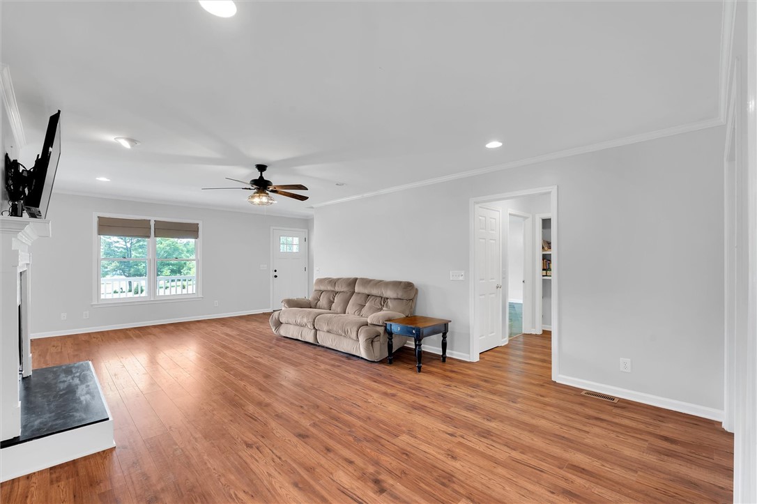 114 Traynum Place, Belton, South Carolina image 8