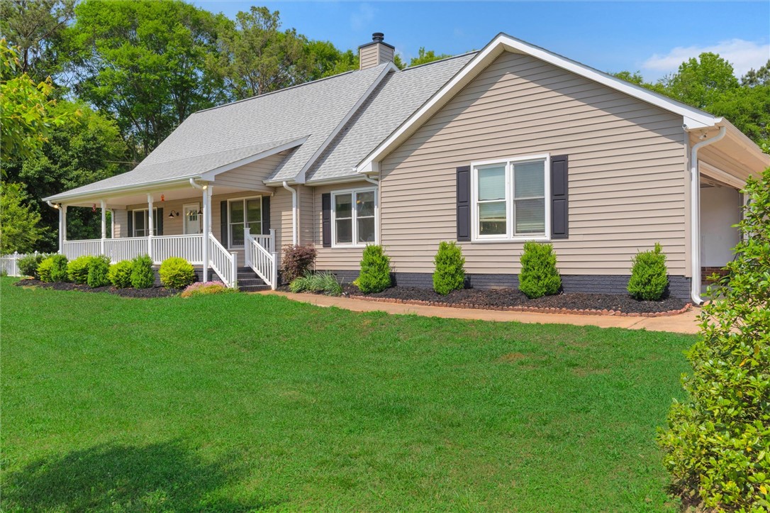 114 Traynum Place, Belton, South Carolina image 3