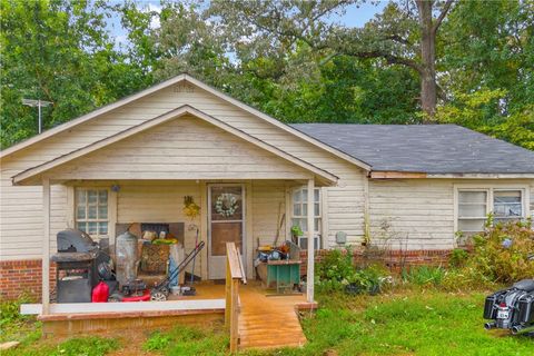 Photo of 1703 COFFEE Road, Westminster, SC 29693 (MLS # 20293329)
