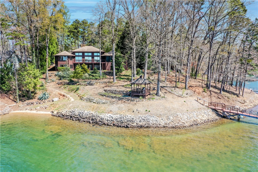 1637 W Little River Drive, Seneca, South Carolina image 3