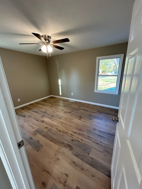300 W Poplar Street, Iva, South Carolina image 8