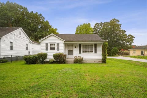 Photo of 209 W Wilburn Avenue, Greenville, SC 29611 (MLS # 20304714)