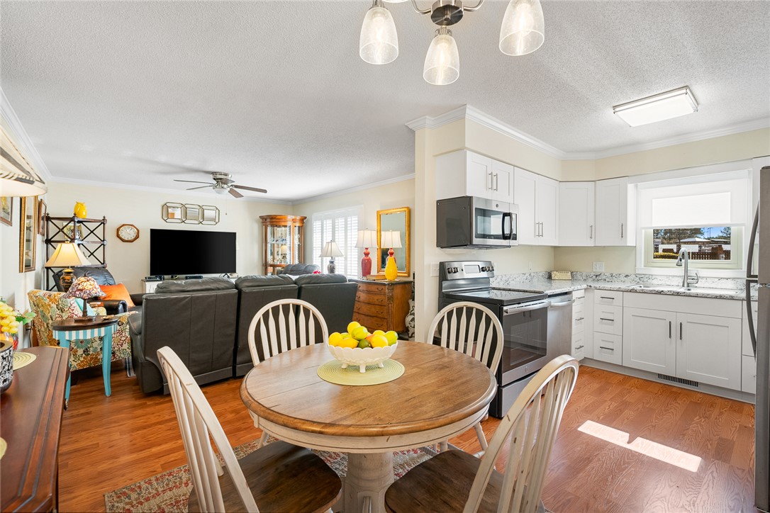 Anderson, South Carolina 29621, United States, 3 Bedrooms Bedrooms, ,2 BathroomsBathrooms,Residential,Active,244236