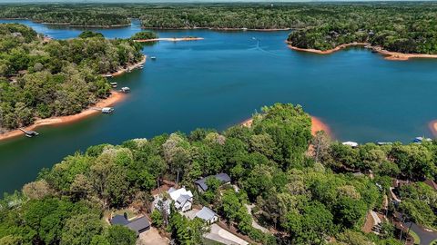 Photo of 400 Paradise Circle, Townville, SC 29689 (MLS # 20299853)