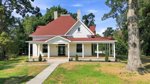 Photo of 200 South C Street, Easley, SC 29640 (MLS # 20305205)