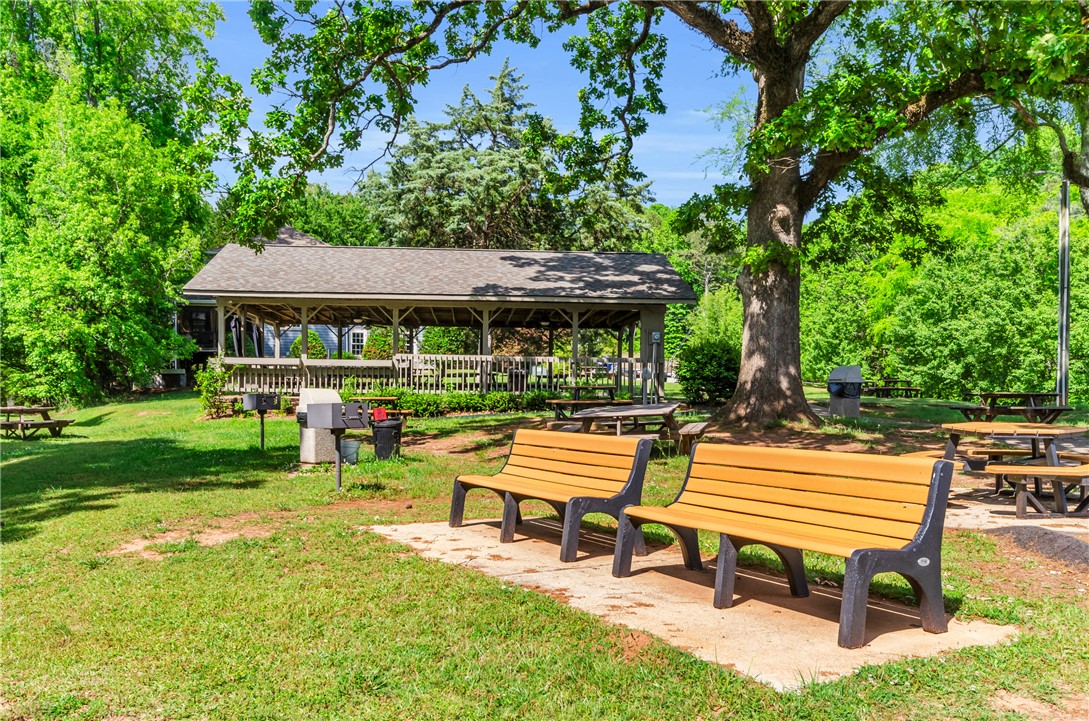 203 N Hogan Drive, Westminster, South Carolina image 35