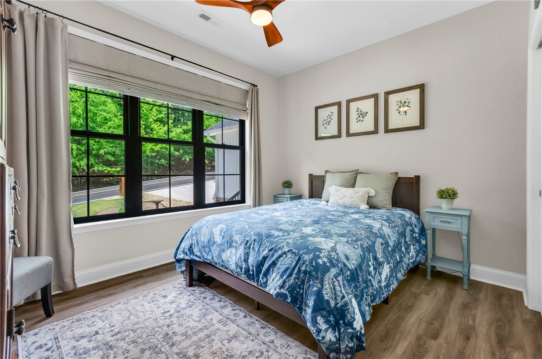 203 N Hogan Drive, Westminster, South Carolina image 23