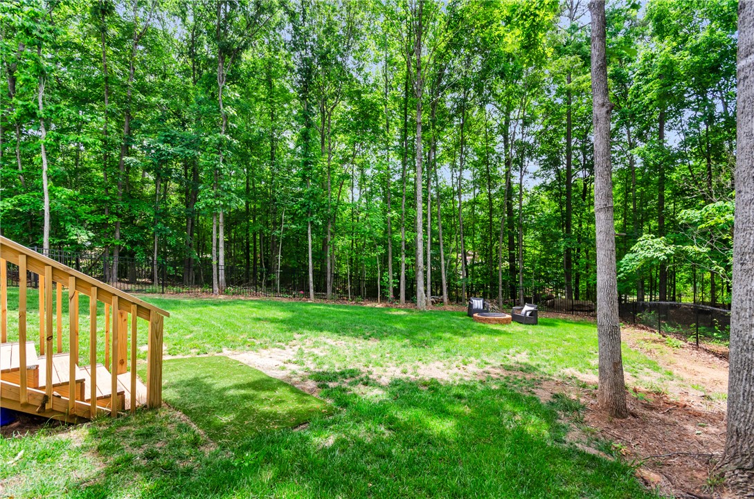 203 N Hogan Drive, Westminster, South Carolina image 2