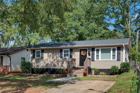 Photo of 130 Everett Street, Spartanburg, SC 29306 (MLS # 20306678)