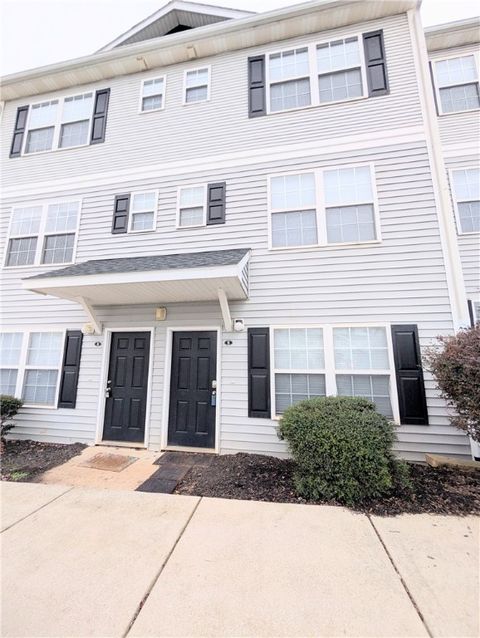 Photo of 221 Campus Drive #B, Central, SC 29630 (MLS # 20295151)