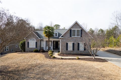 Photo of 109 Martins Pointe Drive, Seneca, SC 29678 (MLS # 20297700)
