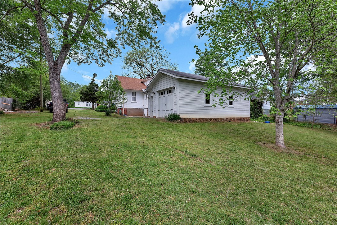 212 Florence Street, Pickens, South Carolina image 37