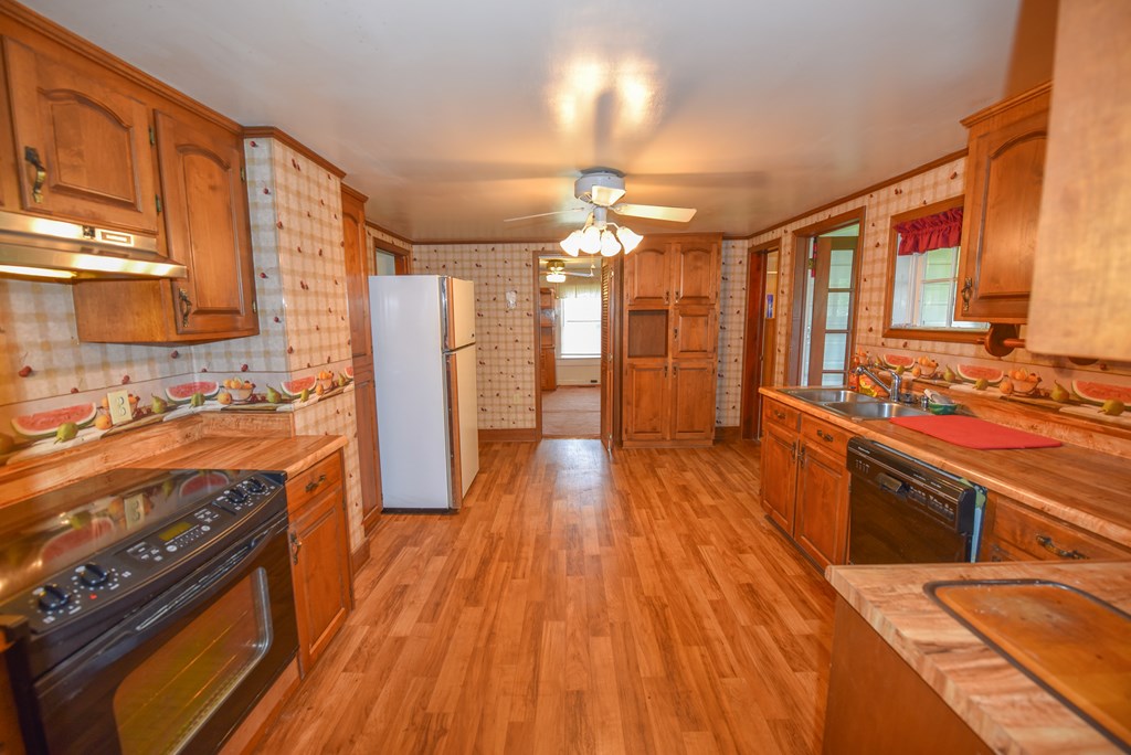 350 Fairfield Street, Calhoun Falls, South Carolina image 16