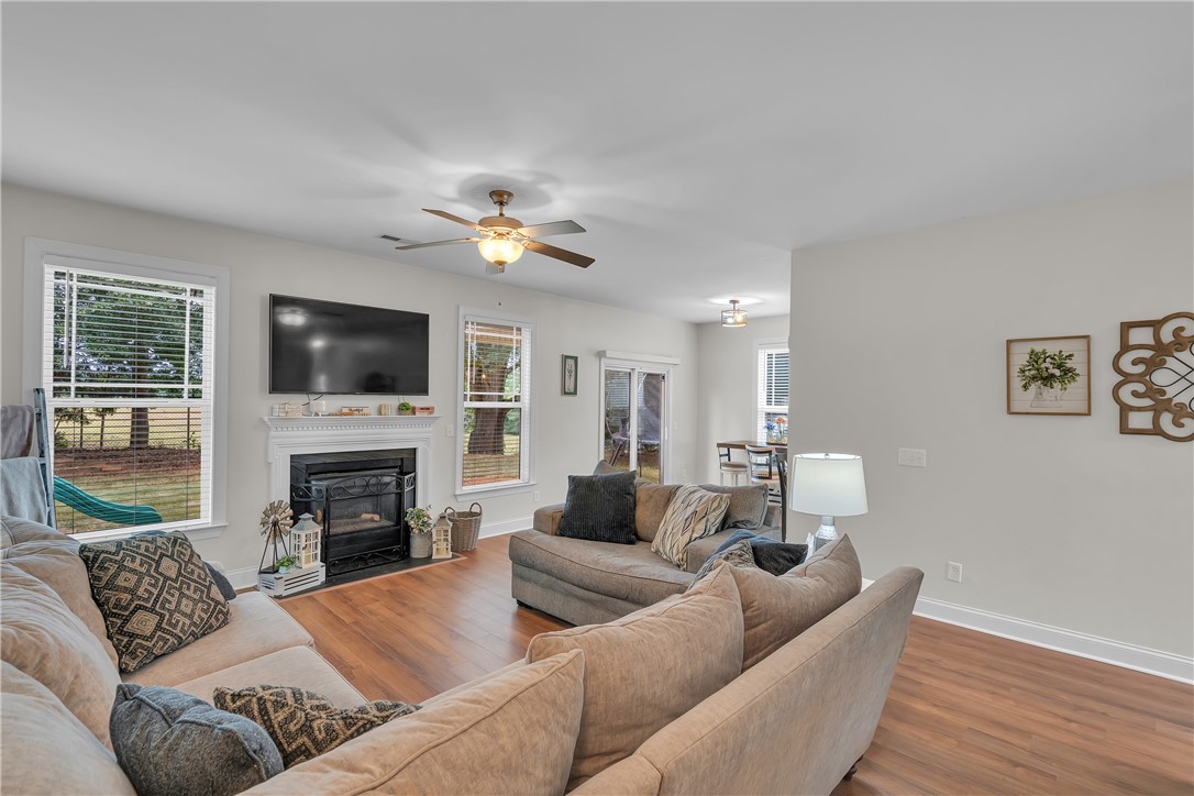 1050 Blythwood Drive, Piedmont, South Carolina image 6