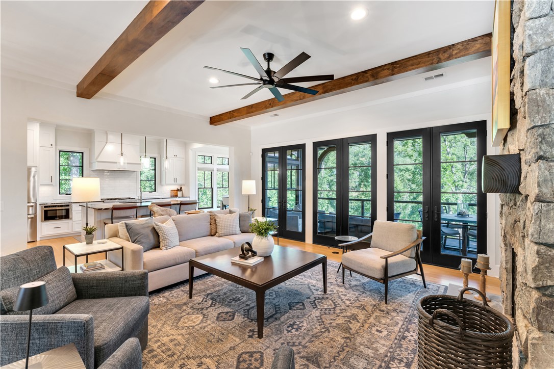 201 Saranac Drive, Sunset, South Carolina image 7